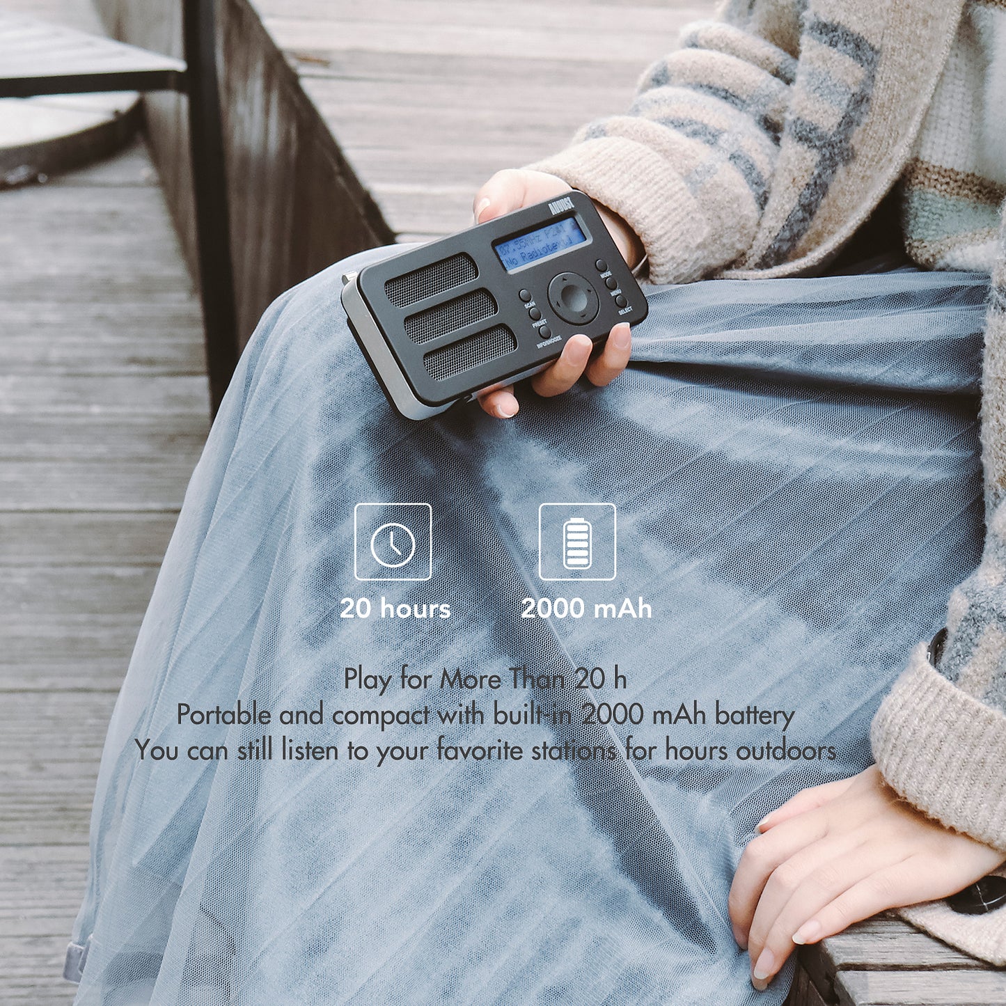 Tragbarers Radio DAB+ FM miniradio Uhr Wiederaufladbar AUX - August MB225